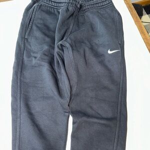 Nike black sweatpants EUC men’s medium